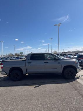 Cement 2020 Toyota Tundra SR5