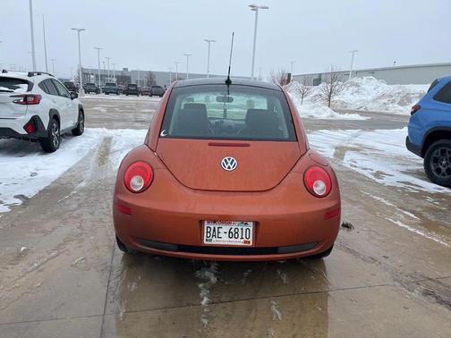 2010 Volkswagen New Beetle 2.5L