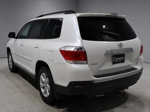2013 Toyota Highlander SE