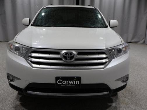 2013 Toyota Highlander SE