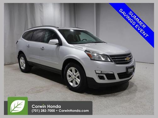 Silver Ice Metallic 2014 Chevrolet Traverse 1LT