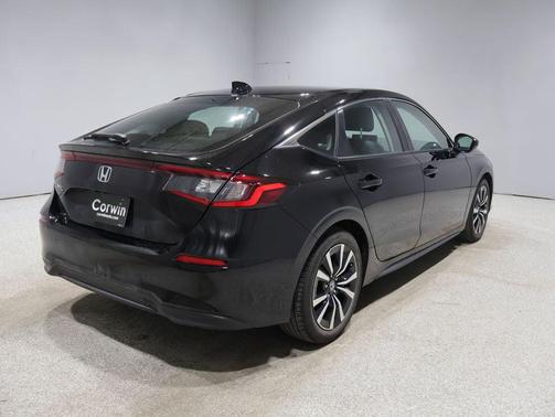 Crystal Black Pearl 2024 Honda Civic EX-L