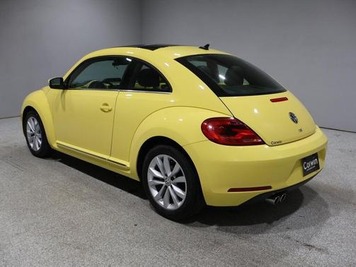 2014 Volkswagen Beetle DSG 2.0L TDI w/Sun/Sound/Nav
