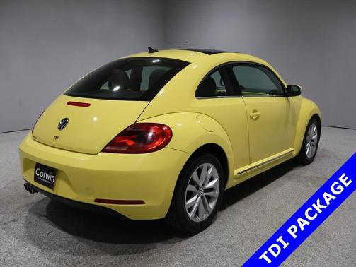 2014 Volkswagen Beetle DSG 2.0L TDI w/Sun/Sound/Nav