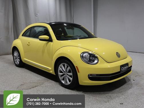2014 Volkswagen Beetle DSG 2.0L TDI w/Sun/Sound/Nav