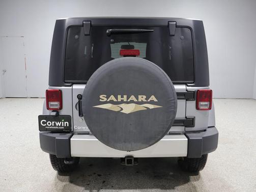 Billet Metallic Clearcoat 2014 Jeep Wrangler Sahara