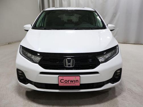 Platinum White Pearl 2026 Honda Odyssey Elite