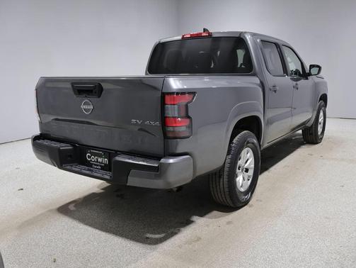 Gun Metallic 2024 Nissan Frontier SV