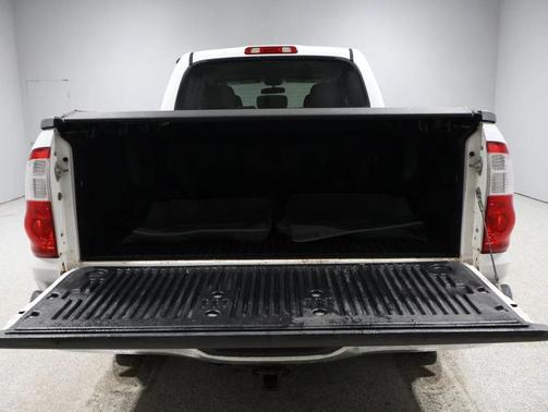 2004 Toyota Tundra SR5