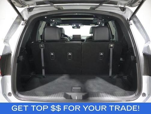 Lunar Silver 2025 Honda Pilot TrailSport