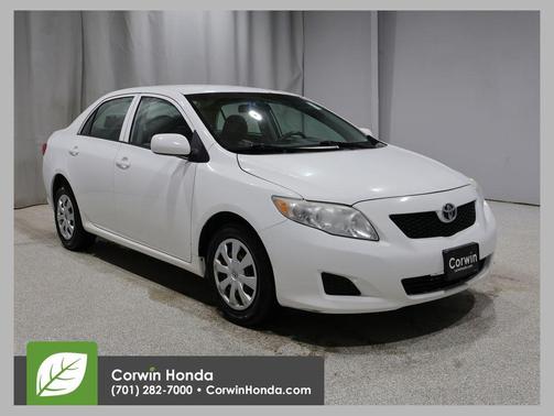 Super White 2009 Toyota Corolla LE