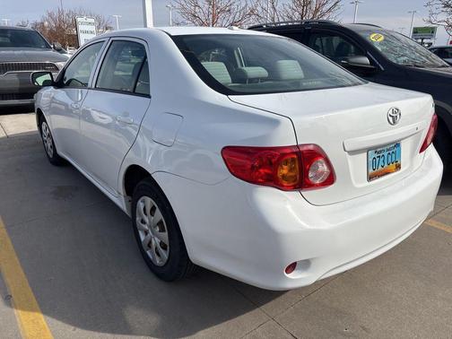 2009 Toyota Corolla LE