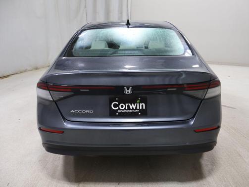 Meteorite Gray 2026 Honda Accord SE