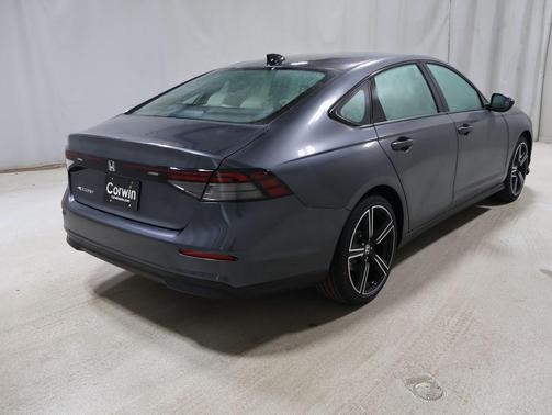 Meteorite Gray 2026 Honda Accord SE