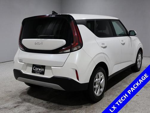 2024 Kia Soul LX