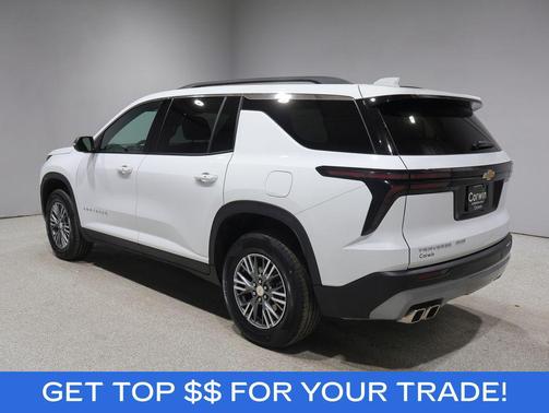 Summit White 2025 Chevrolet Traverse LT