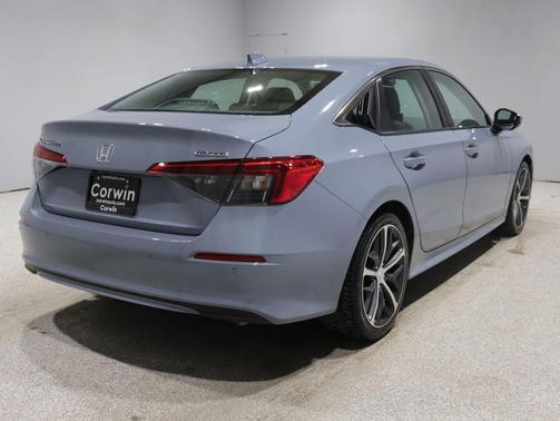 Sonic Gray Pearl 2024 Honda Civic Touring