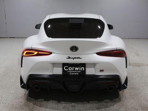 Absolute Zero 2021 Toyota GR Supra 2.0