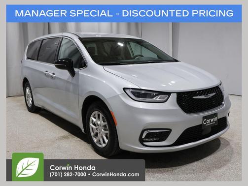Silver Mist 2024 Chrysler Pacifica Touring L