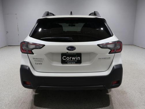 Crystal White Pearl 2024 Subaru Outback Premium