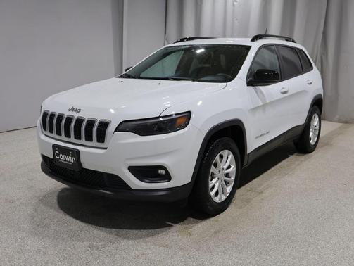 Bright White Clearcoat 2022 Jeep Cherokee Latitude Lux