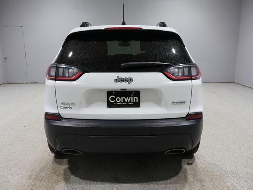 Bright White Clearcoat 2022 Jeep Cherokee Latitude Lux