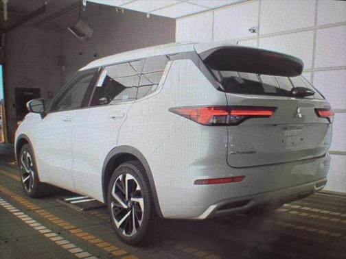 2022 Mitsubishi Outlander SEL 2.5 S-AWC