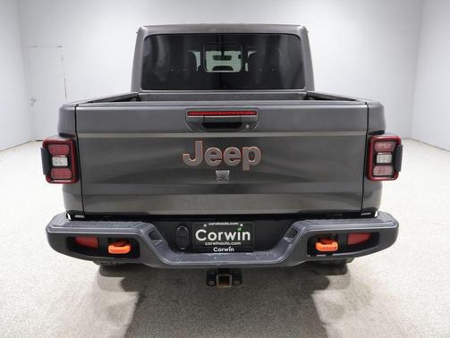 Granite Crystal Metallic Clearcoat 2021 Jeep Gladiator Mojave 4x4