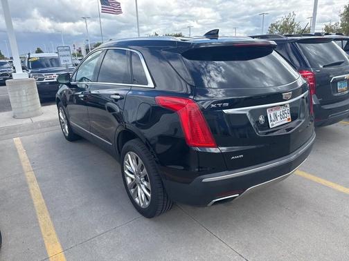 2017 Cadillac XT5 Platinum