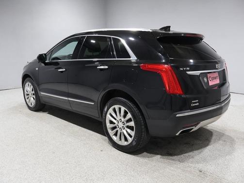 2017 Cadillac XT5 Platinum