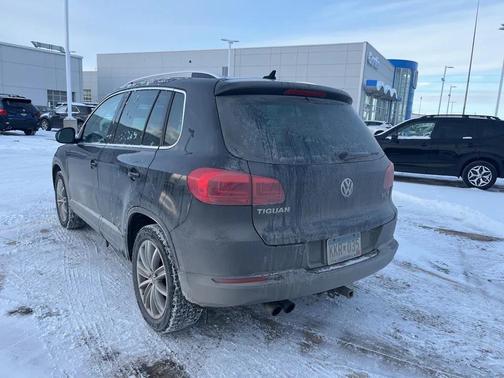 2012 Volkswagen Tiguan SE
