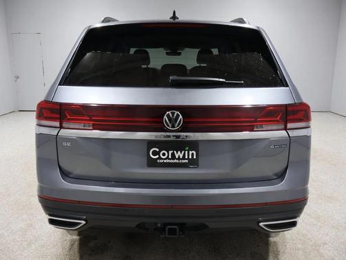 2024 Volkswagen Atlas 2.0T SE w/Technology 4MOTION