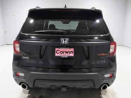 2023 Honda Passport AWD TrailSport
