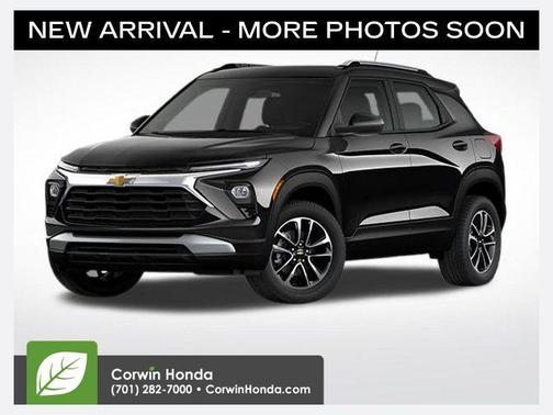 Mosaic Black Metallic 2024 Chevrolet Trailblazer LT