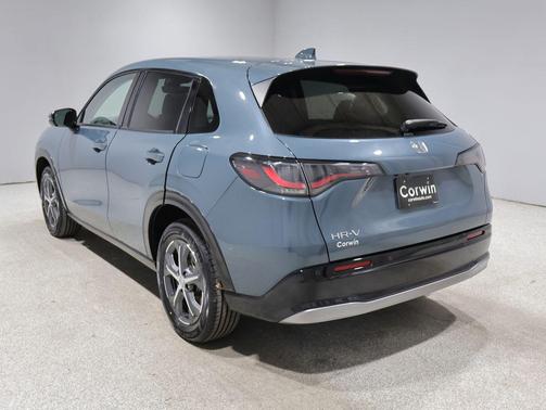 Nordic Forest Pearl 2024 Honda HR-V EX-L