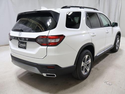 Platinum White Pearl 2026 Honda Pilot EX-L