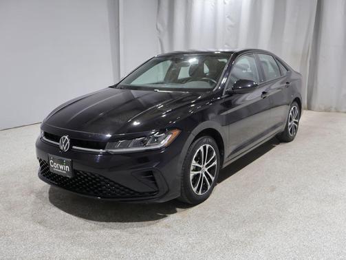 Deep Black Pearl 2025 Volkswagen Jetta 1.5T Sport