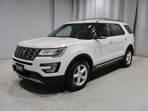 White Platinum Metallic Tri-Coat 2016 Ford Explorer XLT