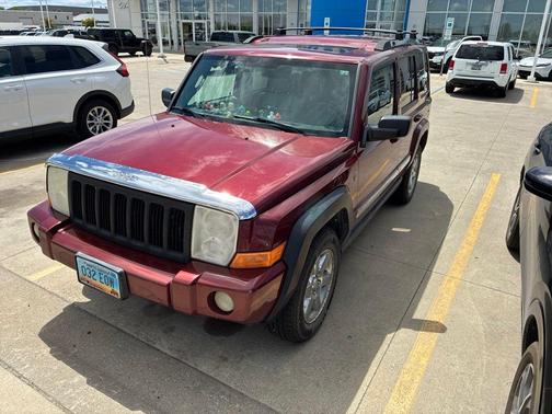 Red Rock Crystal Pearlcoat 2007 Jeep Commander Limited
