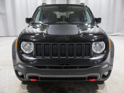 2023 Jeep Renegade Trailhawk