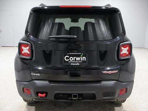 2023 Jeep Renegade Trailhawk