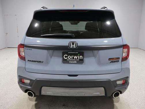 2023 Honda Passport AWD TrailSport