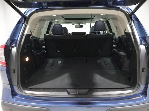 Abyss Blue Pearl 2022 Subaru Ascent Limited 8-Passenger