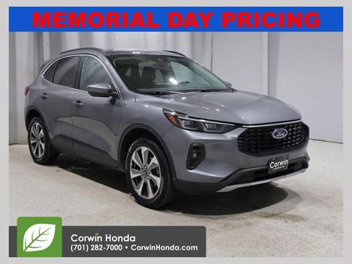 CARBONIZED GRAY METALLIC 2024 Ford Escape Platinum