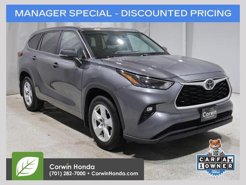 Magnetic Gray Metallic 2023 Toyota Highlander LE