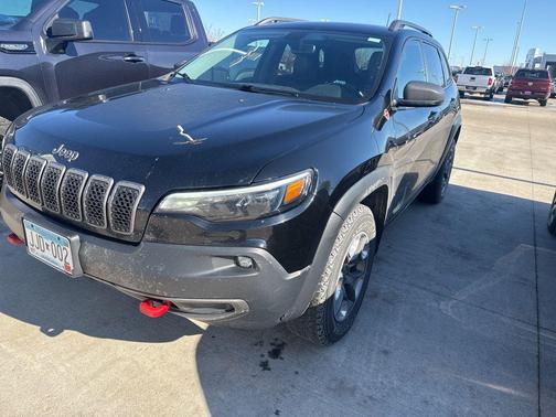 2019 Jeep Cherokee Trailhawk