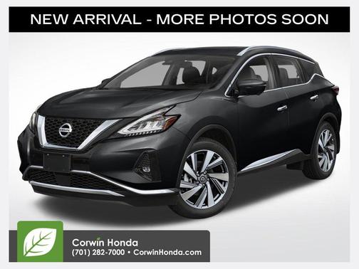 Magnetic Black Pearl 2021 Nissan Murano SL