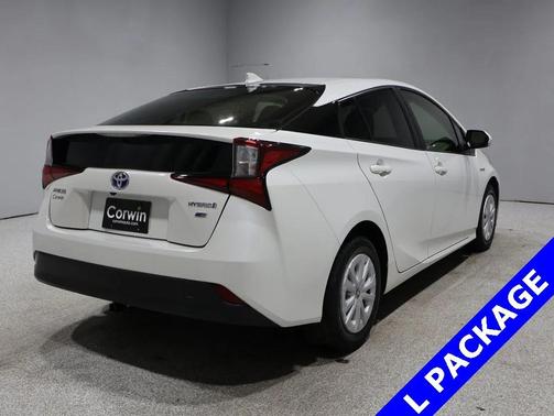 2019 Toyota Prius L