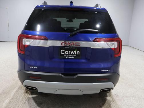 2023 GMC Acadia AWD SLT