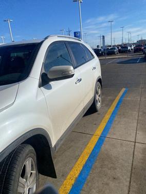 Snow White Pearl 2012 Kia Sorento EX